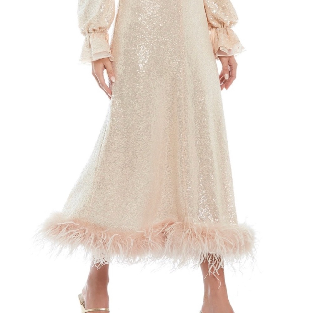 Antonio Melani set sequin feather skirt with ruffle blouse